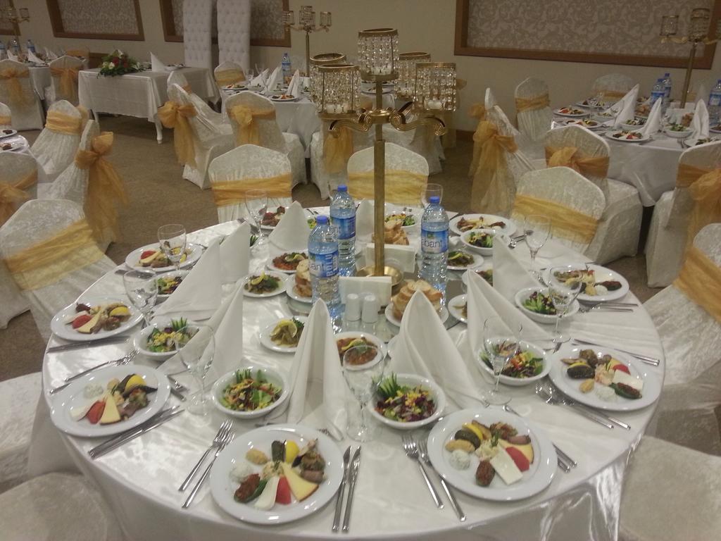 Soylu Hotel Bolu Bagian luar foto